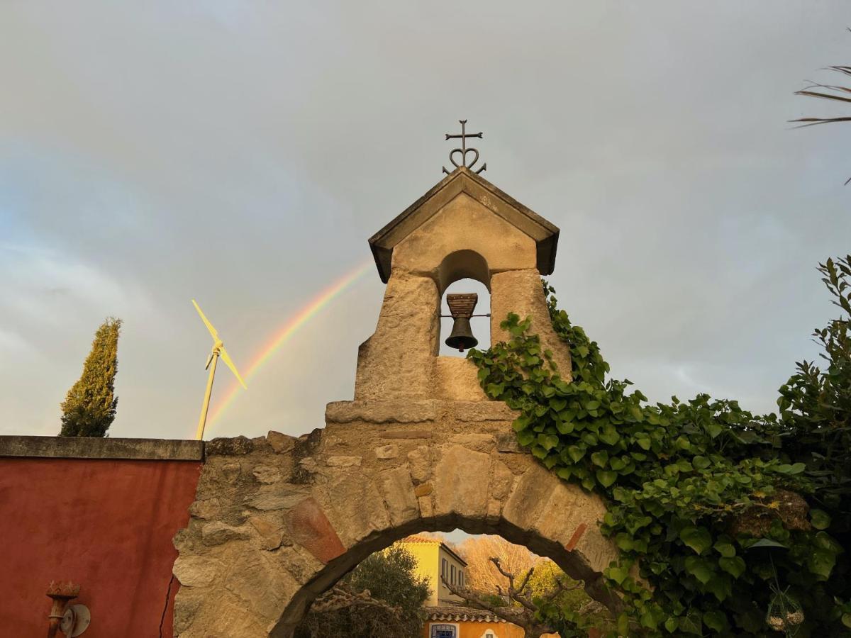 Le Clos De L'Isle Arles Esterno foto